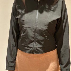 WOMEN TOP